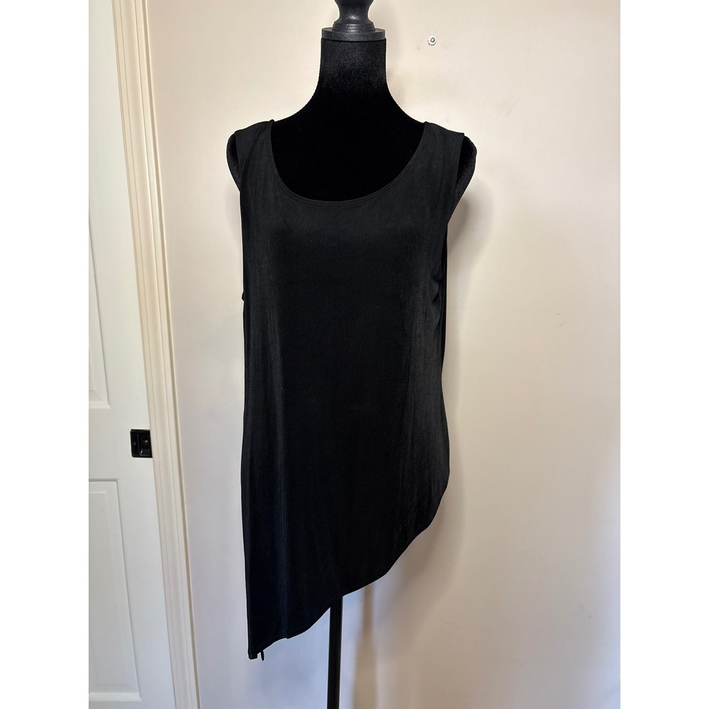 Chico's Travelers Black Asymmetrical Sleeveless Scoop Neck Top Size 2 Large